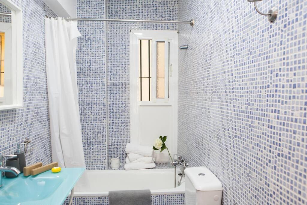 Zona 1 Santa Cruz Parking Privado Daire Sevilla Dış mekan fotoğraf
